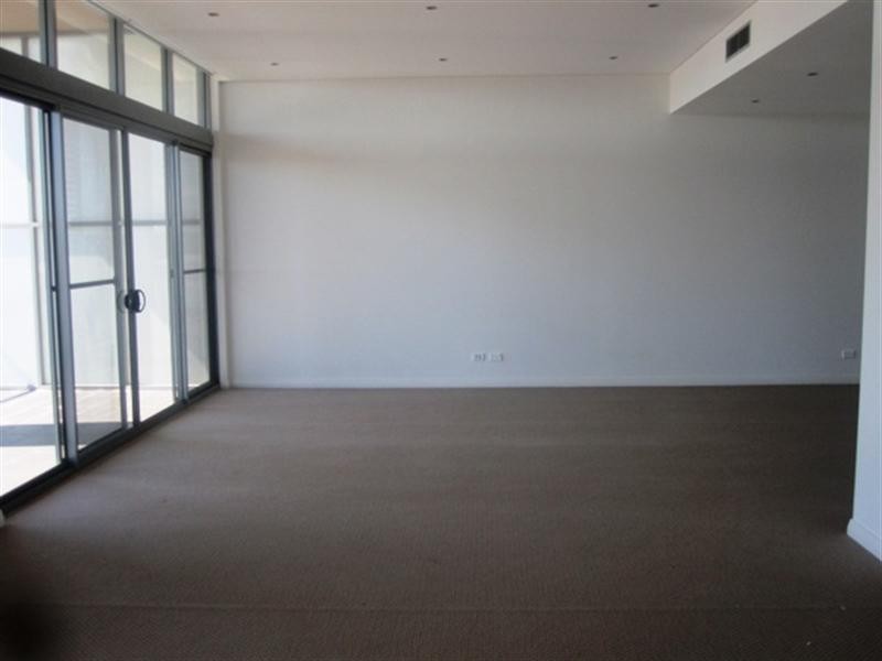 905/335 Wharf Road, Newcastle NSW 2300