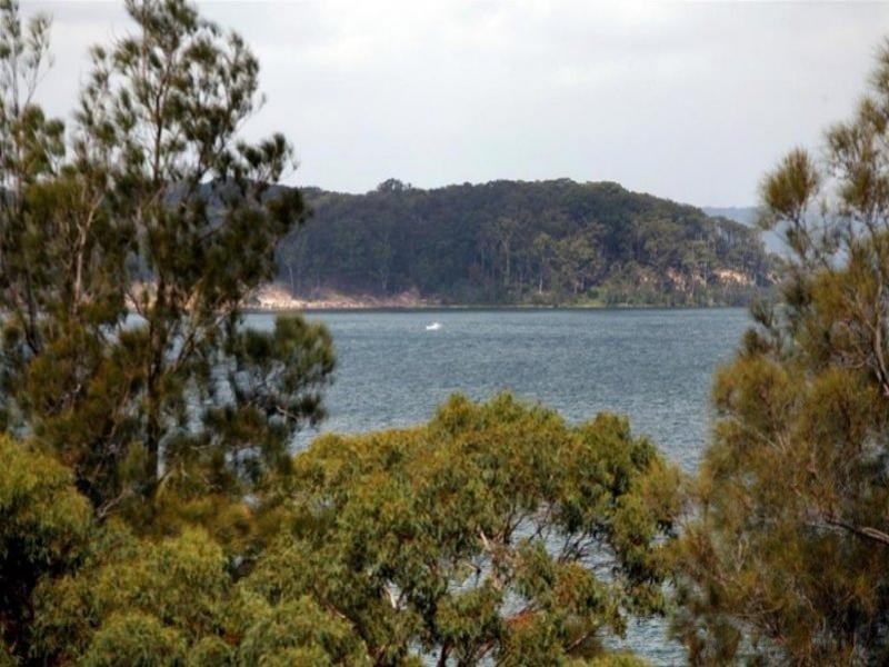 23 Beach Road, Wangi Wangi NSW 2267