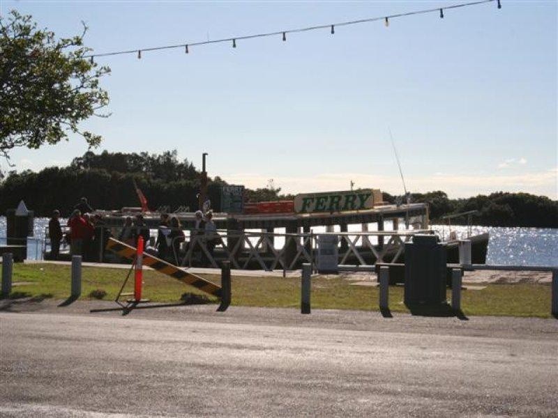 13 Maxwell Street, Tea Gardens NSW 2324