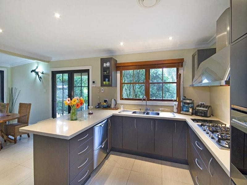 Central Mangrove NSW 2250