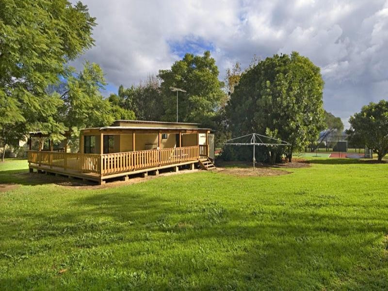 Central Mangrove NSW 2250