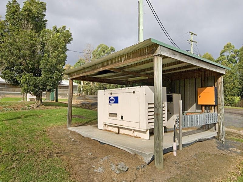 Central Mangrove NSW 2250