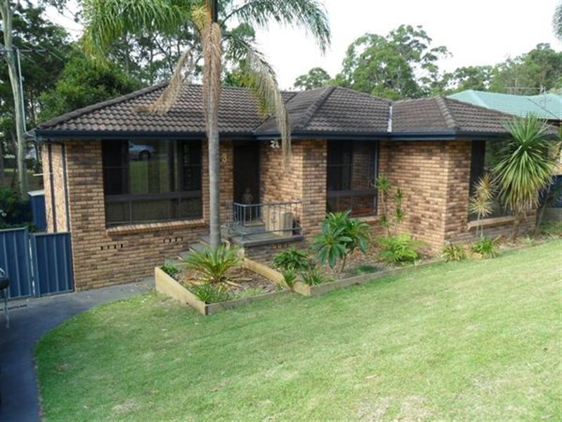 3 Somers Close, Tingira Heights NSW 2290