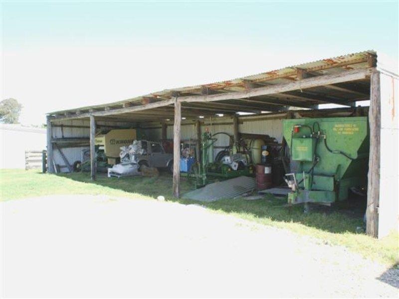 1352 Booral Road, Girvan NSW 2425