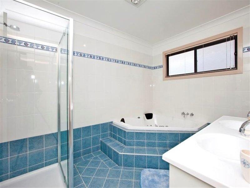 22 The Hill, Valentine NSW 2280