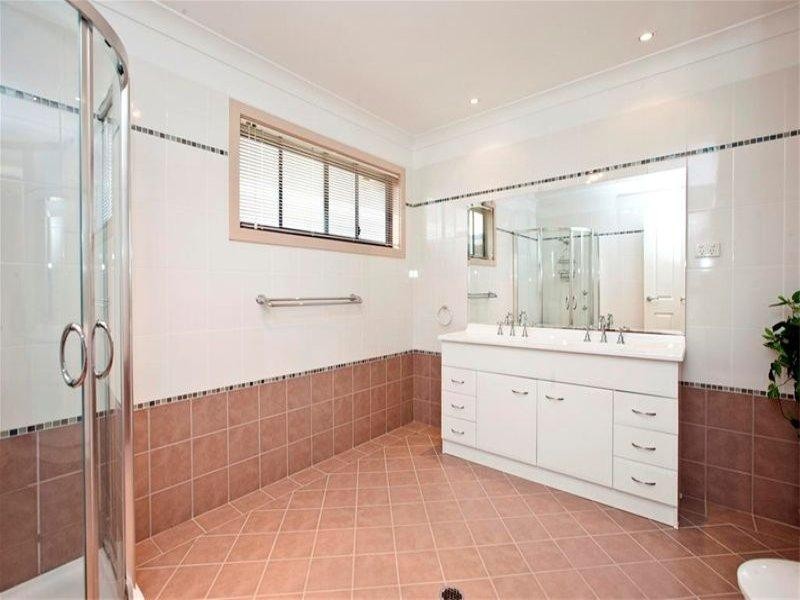 22 The Hill, Valentine NSW 2280
