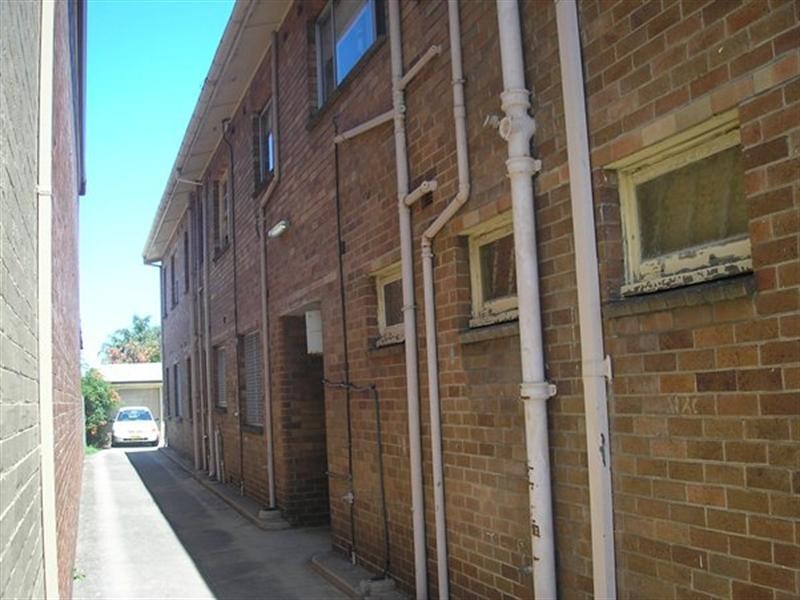 2/63 Stewart Avenue, Hamilton NSW 2303