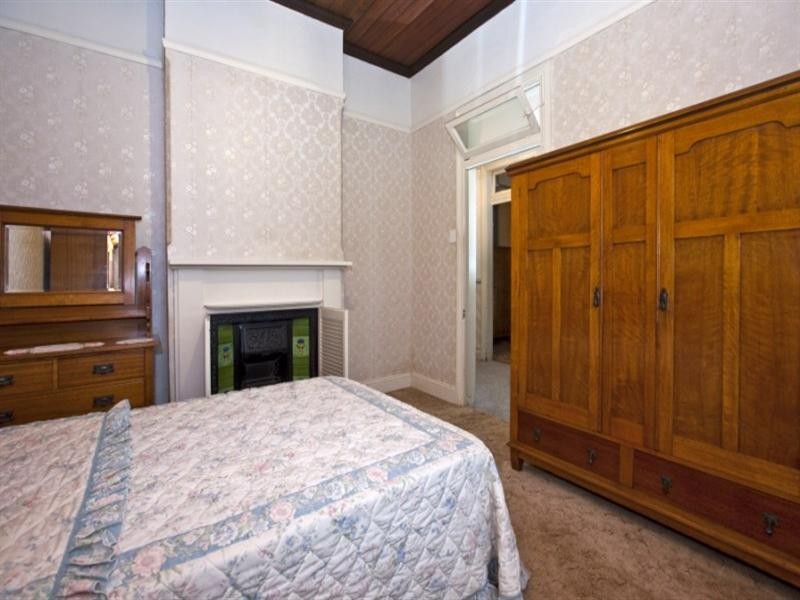 53 Everton Street, Hamilton NSW 2303