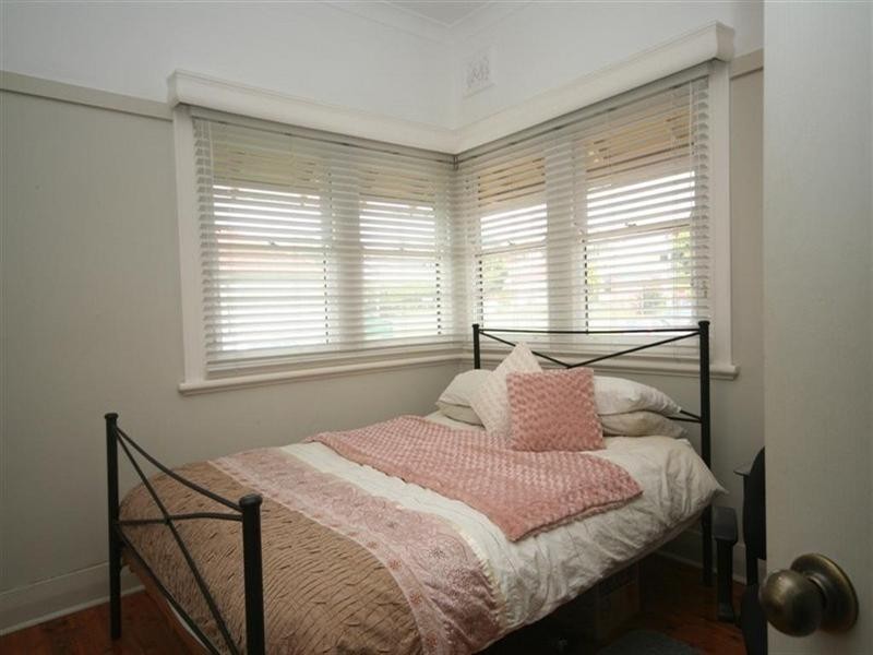 24 Allworth Street, Merewether NSW 2291