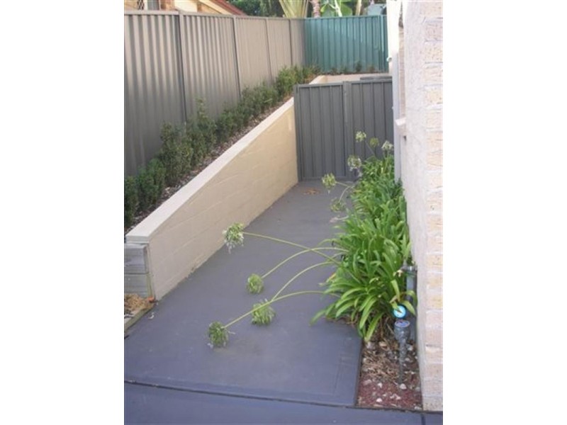 3/37 March Street, Kotara NSW 2289