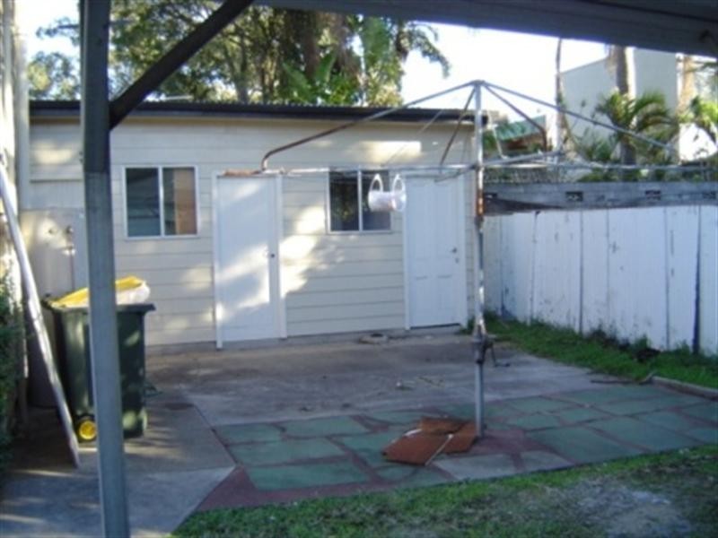 6 Devon Street, Hamilton NSW 2303