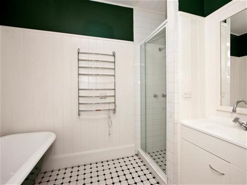 19 Tighes Terrace, Tighes Hill NSW 2297