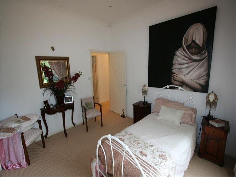 15 Fernleigh Place, New Lambton Heights NSW 2305