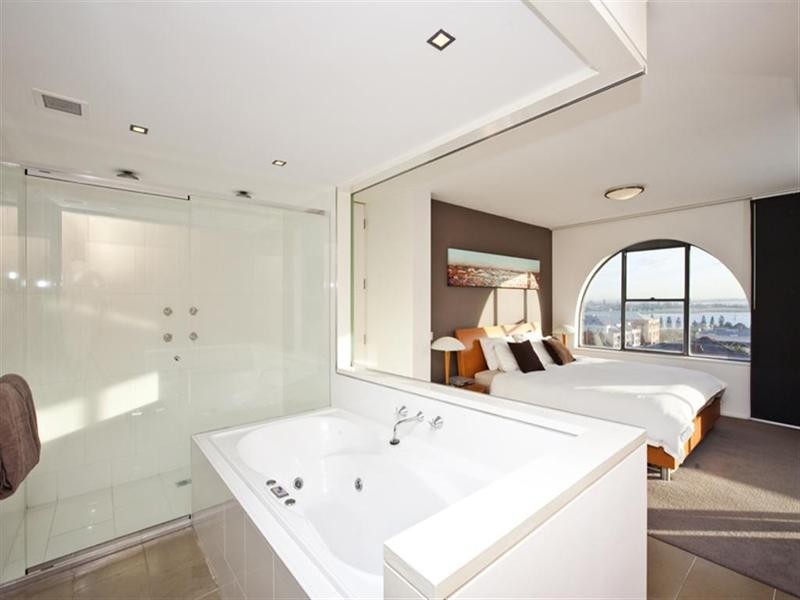 30/55 Shortland Esplanade, Newcastle NSW 2300