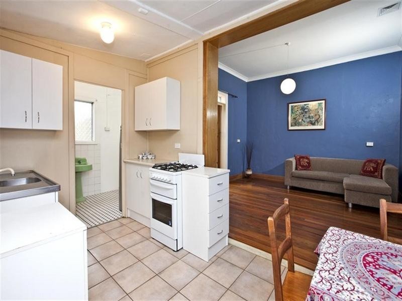 5 Bourke Street, Adamstown NSW 2289