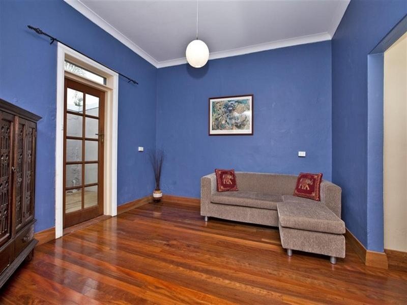 5 Bourke Street, Adamstown NSW 2289