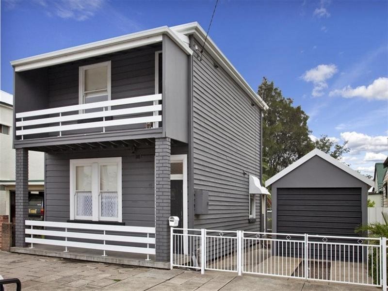 45 Young Street, Carrington NSW 2294