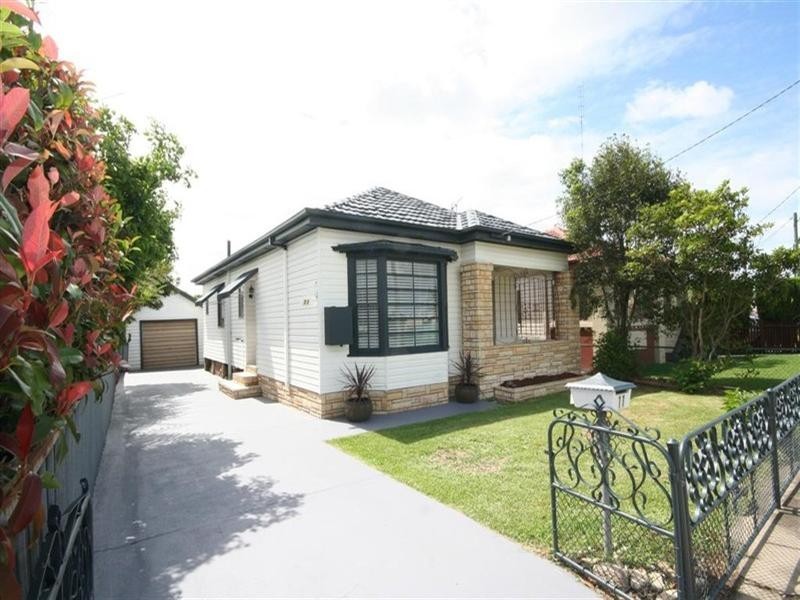 11 Georgetown Road, Georgetown NSW 2298