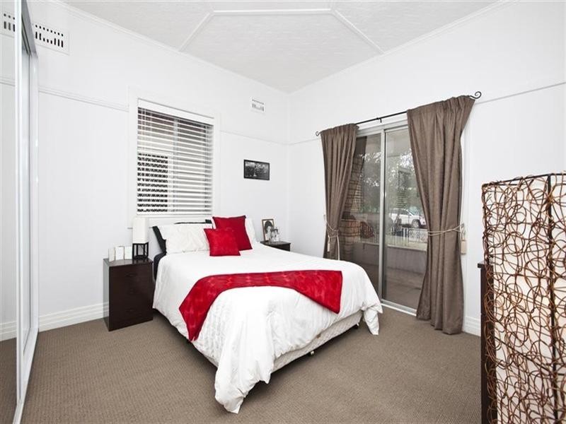 11 Georgetown Road, Georgetown NSW 2298