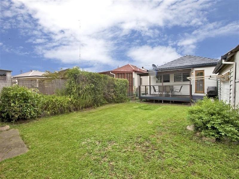 11 Georgetown Road, Georgetown NSW 2298