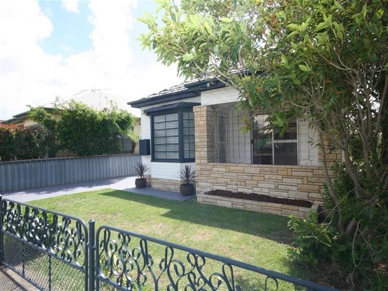 11 Georgetown Road, Georgetown NSW 2298