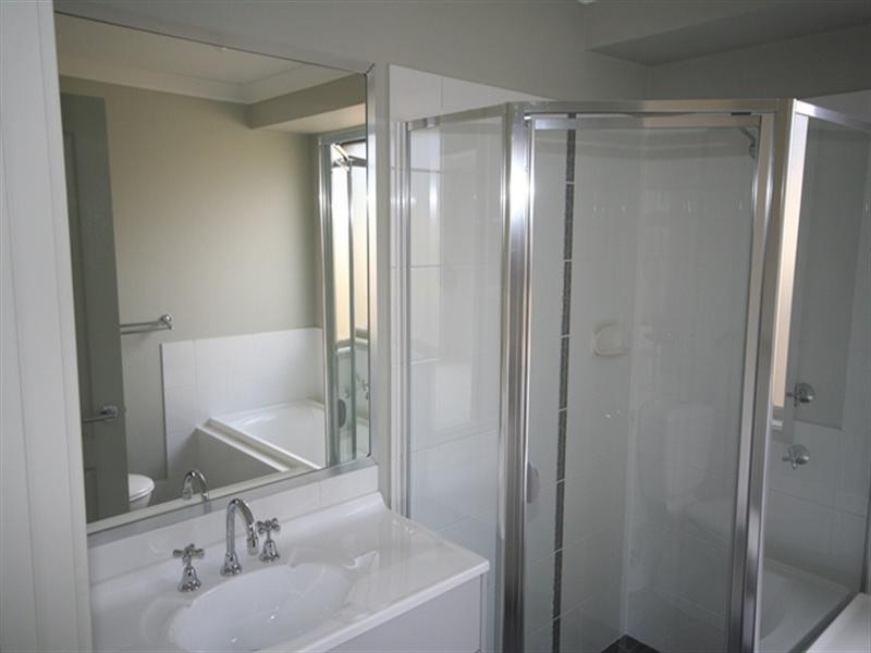 100 Woodstock Street, Mayfield NSW 2304