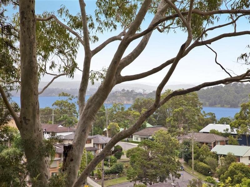 13 Andrew Road, Valentine NSW 2280