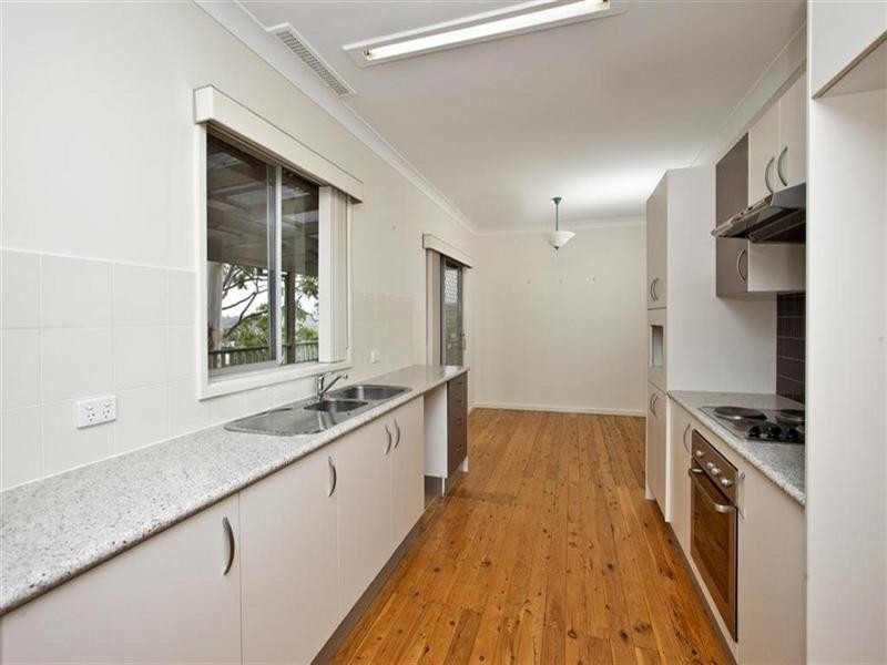 13 Andrew Road, Valentine NSW 2280