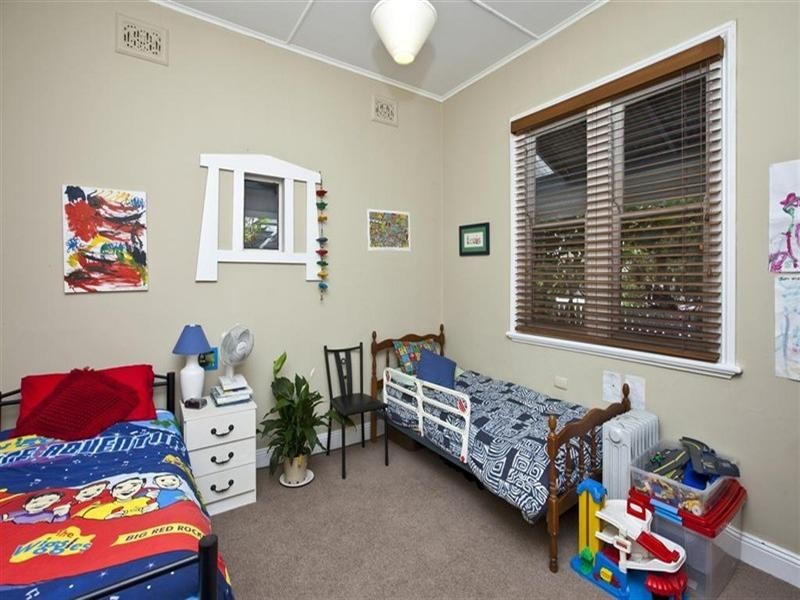 34 Northumberland Street, Maryville NSW 2293