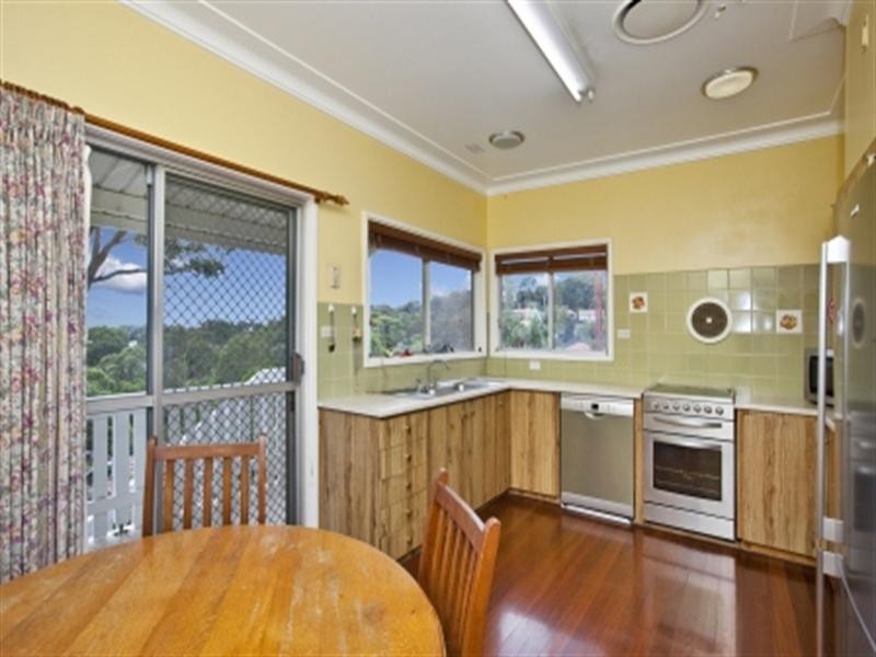 25 Crossland Street, Adamstown Heights NSW 2289