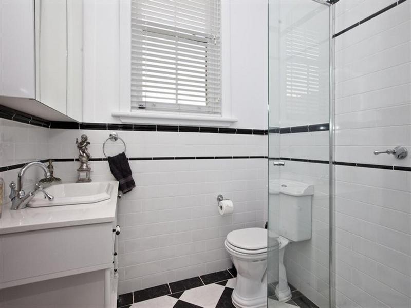 61 Henry Street, Tighes Hill NSW 2297