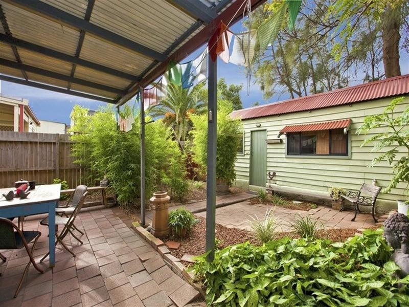 14 Robertson Street, Carrington NSW 2294