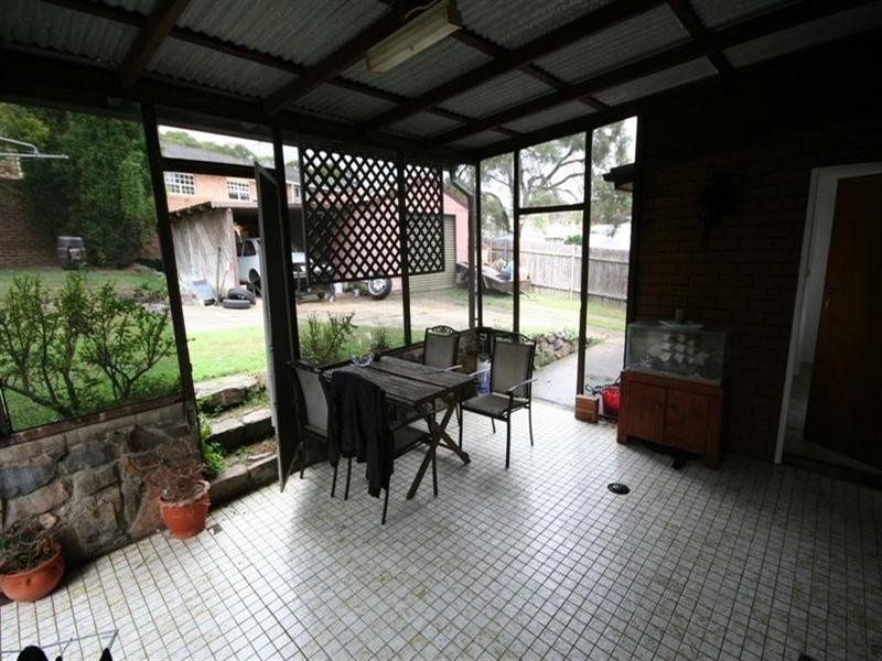 12 Baroonba Street, Whitebridge NSW 2290