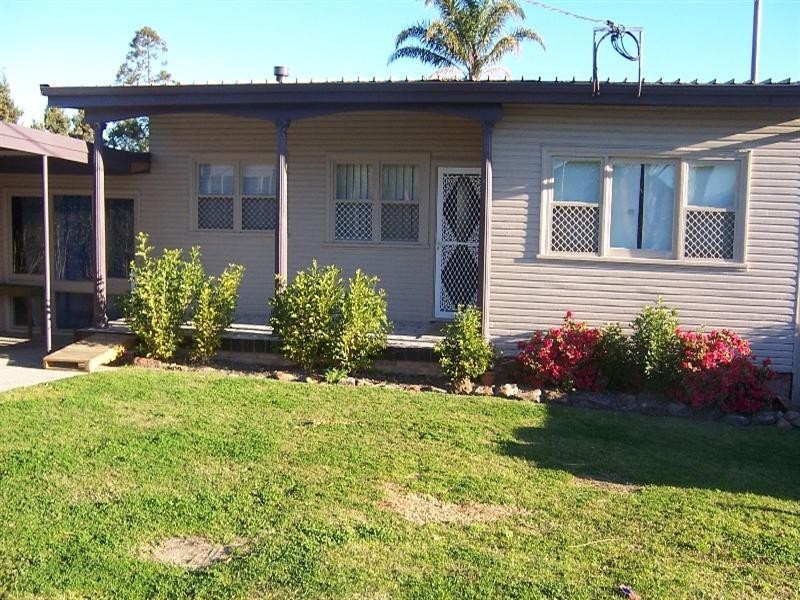 27 Reservoir Road, Glendale NSW 2285