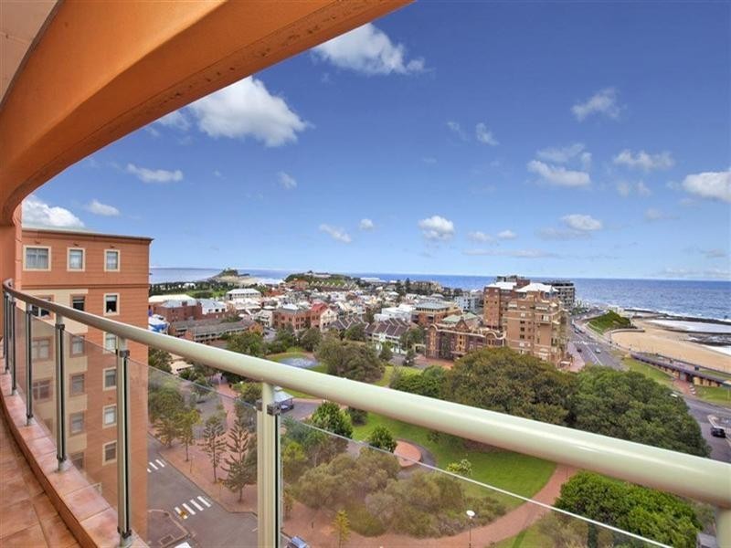 902/26 Pacific Street, Newcastle NSW 2300