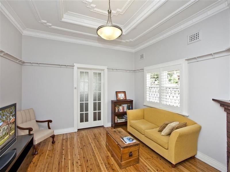 20 Harle Street, Hamilton South NSW 2303