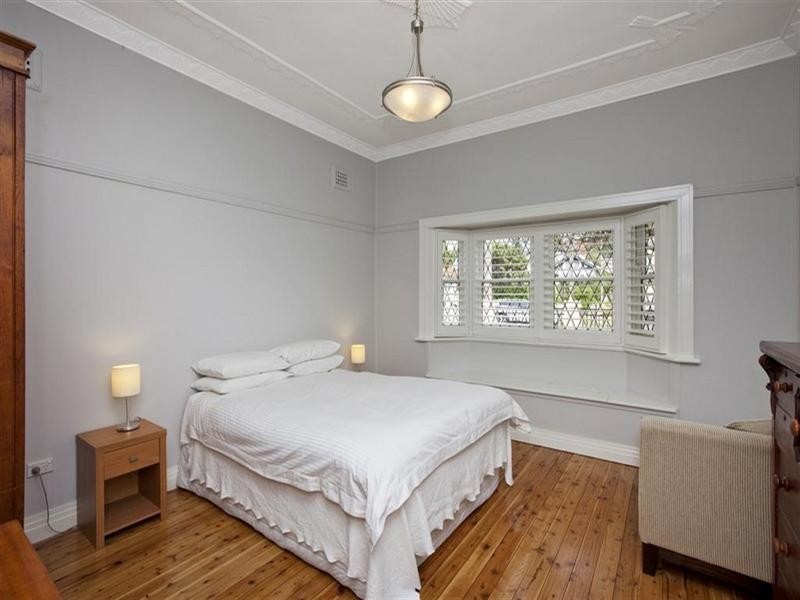 20 Harle Street, Hamilton South NSW 2303