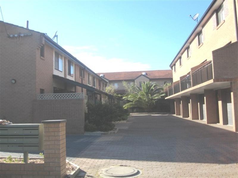 8/73 Union Street, Cooks Hill NSW 2300