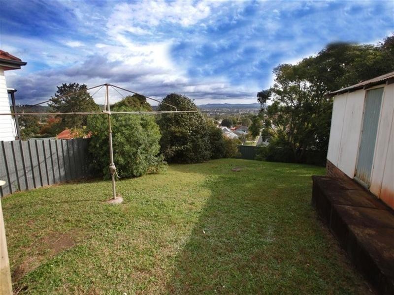 51 Dent Street, North Lambton NSW 2299