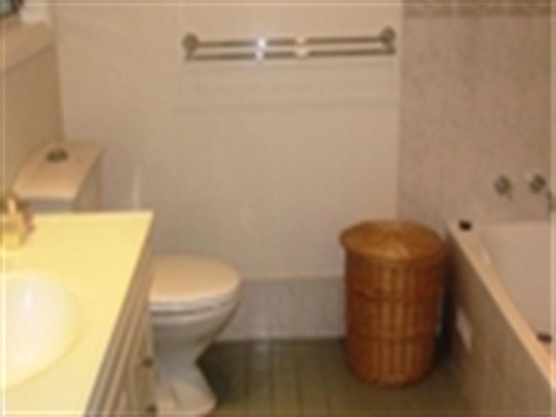 4/30 Bruce Street, Cooks Hill NSW 2300