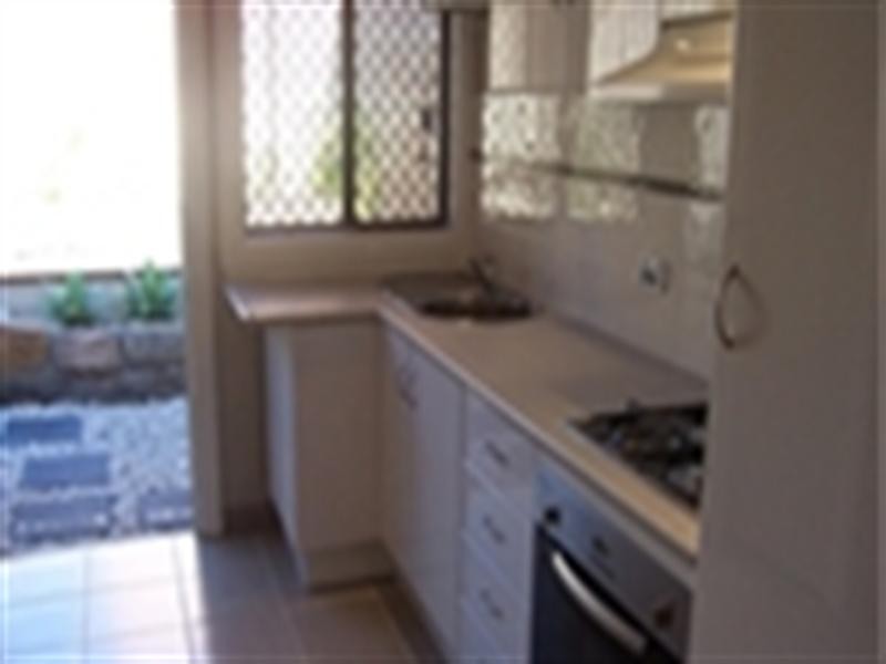 27 Bull Street, Cooks Hill NSW 2300