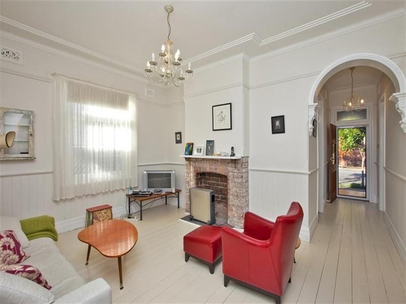 20 Roslyn Avenue, Islington NSW 2296