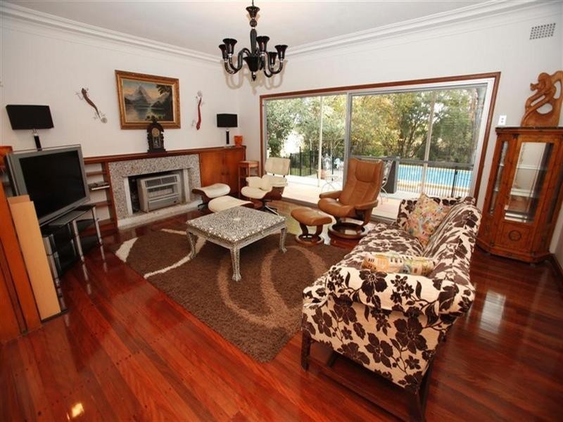 12 Westbourne Road, Bolwarra NSW 2320