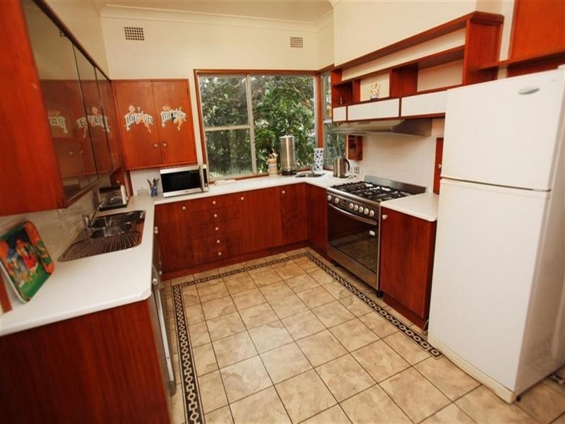 12 Westbourne Road, Bolwarra NSW 2320