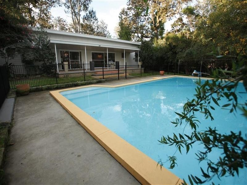 12 Westbourne Road, Bolwarra NSW 2320