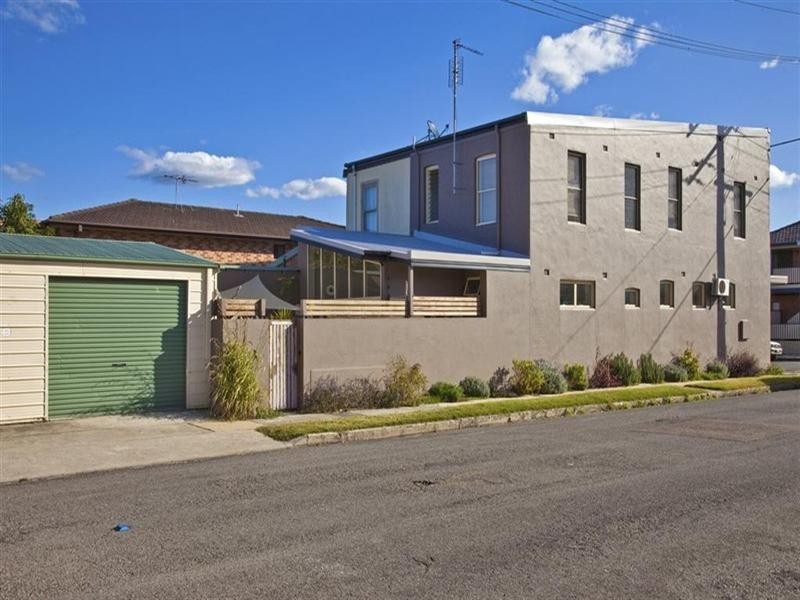 20a Mitchell Street, Stockton NSW 2295