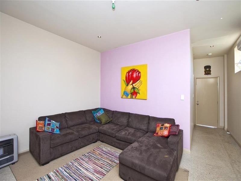 20a Mitchell Street, Stockton NSW 2295