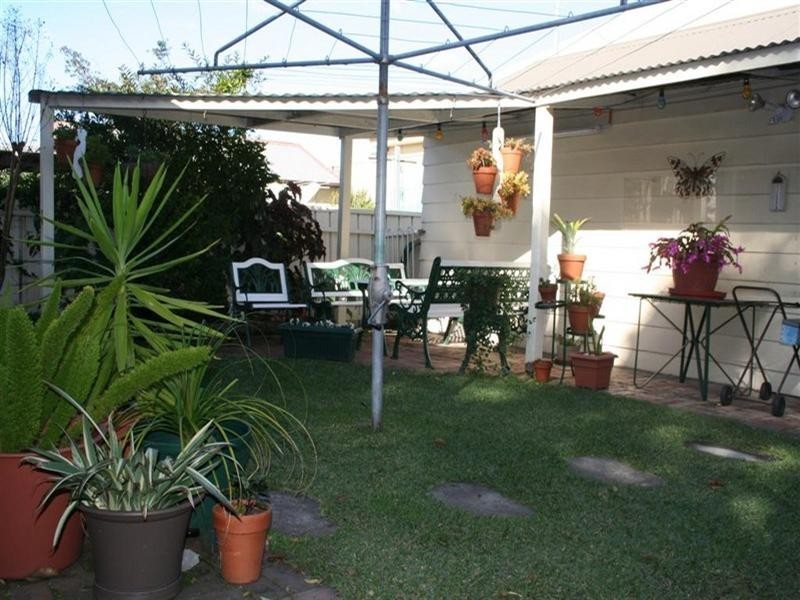 1 Albert Street, Mayfield NSW 2304