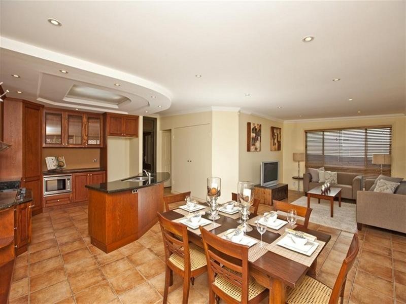 118 Broadmeadow Road, Broadmeadow NSW 2292