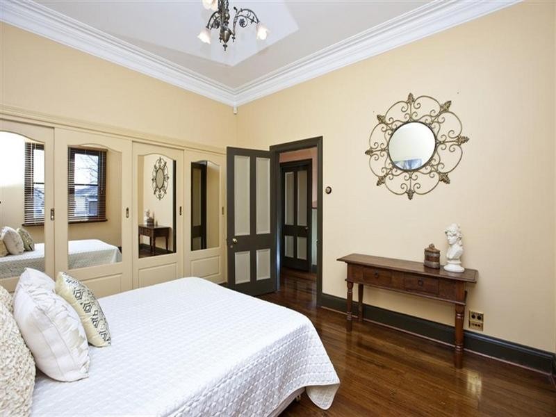 118 Broadmeadow Road, Broadmeadow NSW 2292